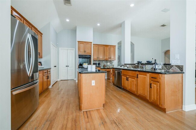 Building Photo - 12011 Arroyo Verde Ln