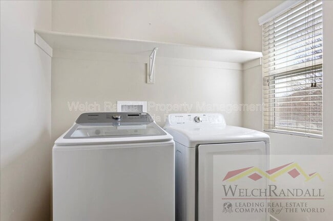 Building Photo - 1140 Seraphim Ct