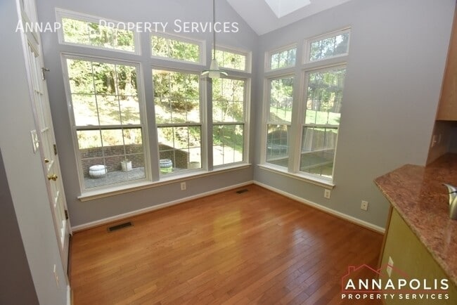Building Photo - 7 Woodbent Dr