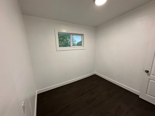 Building Photo - 9189 Cll Vejar