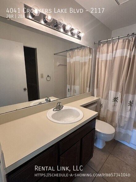 Building Photo - 4041 Crockers Lake Blvd