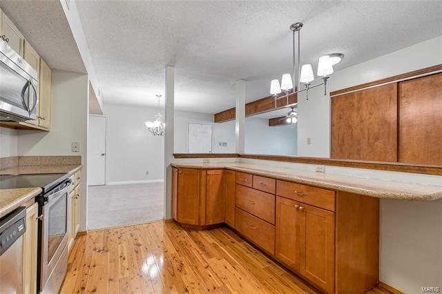 Building Photo - 15017 Baxter Village Dr