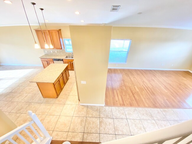 Building Photo - SPACIOUS HOME IN KISSIMMEE, FLORIDA!