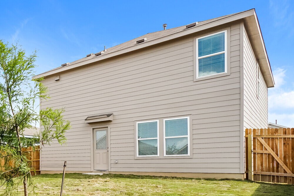 Building Photo - 14612 Greenfield Ml