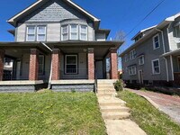 Building Photo - 514 E 33rd St