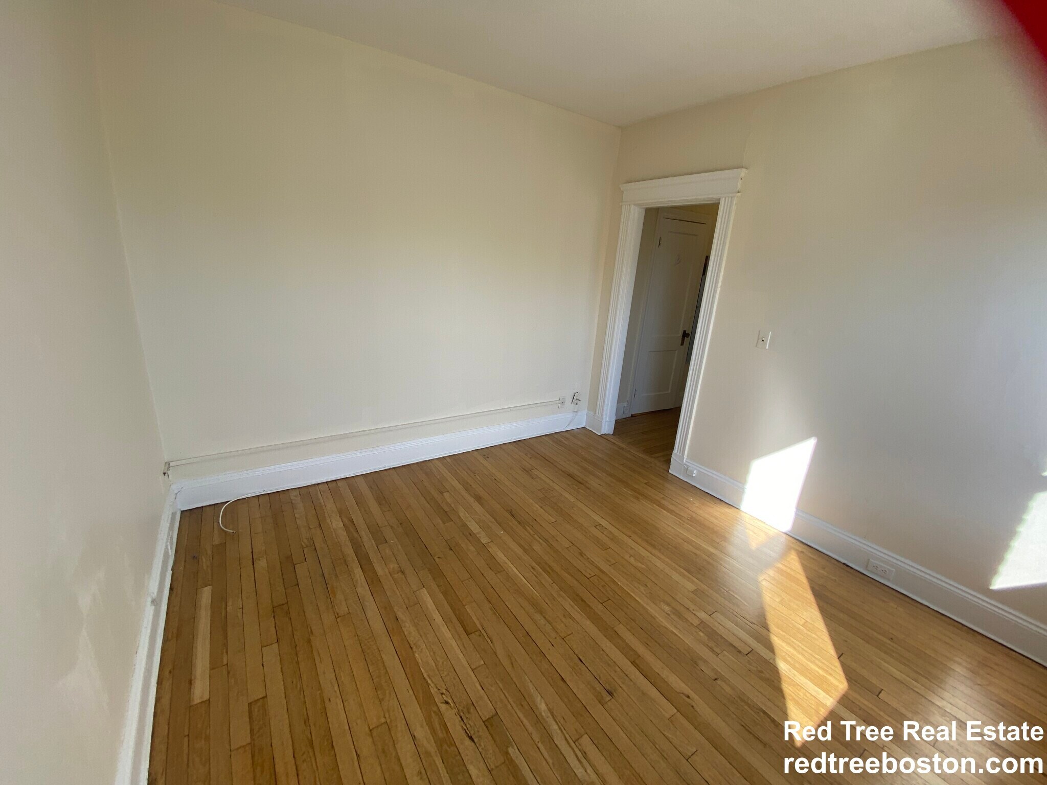 Building Photo - 1148 Commonwealth Ave