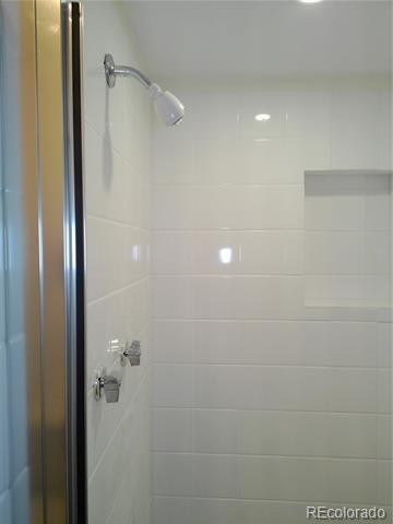 Building Photo - 2110 Glenn Summer Rd