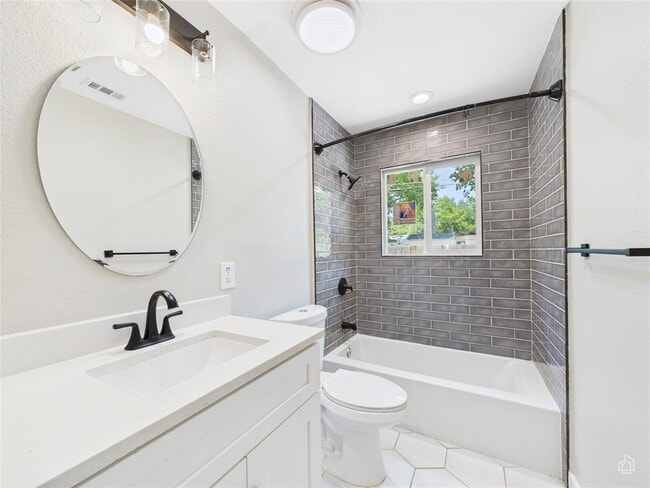 Building Photo - 8810 Slayton Dr