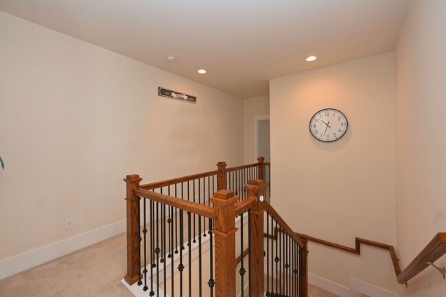 Building Photo - **EXECUTIVE HOME IN WILLIAMSON COUNTY WITH RARE WALK-OUT BASEMENT AND TONS OF STORAGE**