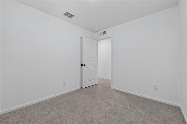 Building Photo - 914 Sandhill Crane Ln