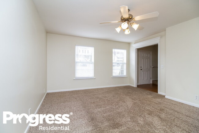 Building Photo - 332 John Henry Dr