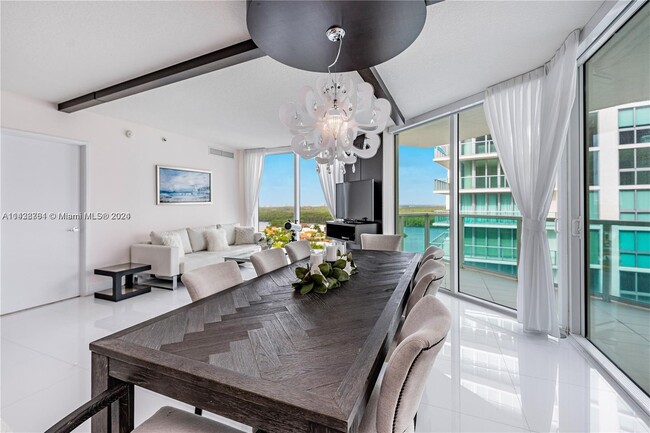 Building Photo - 250 Sunny Isles Blvd