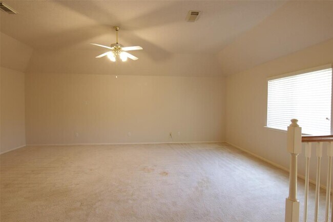 Building Photo - 3107 Waters View Dr