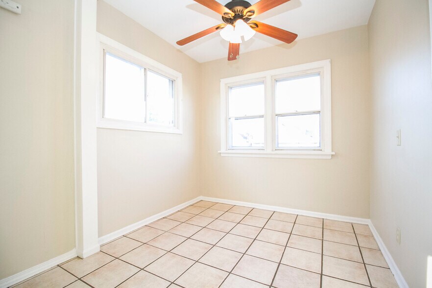 Building Photo - 2909 123rd St