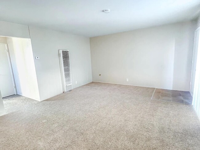 Building Photo - 5330 Monterey Rd