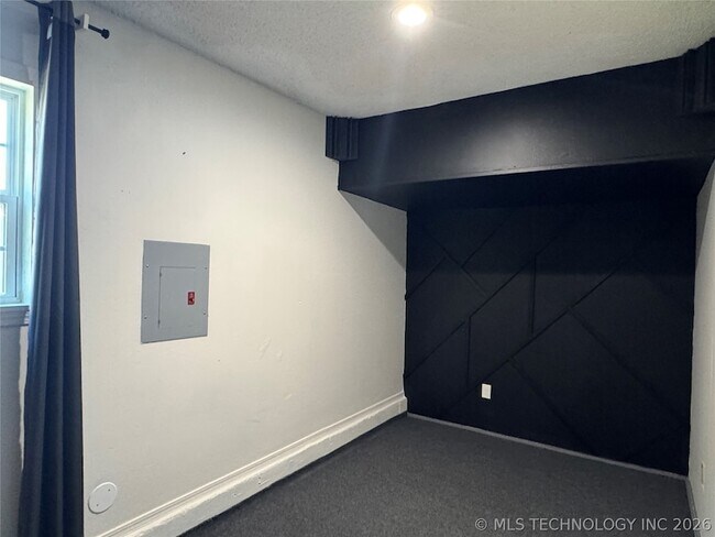 Building Photo - 7540 S Trenton Pl