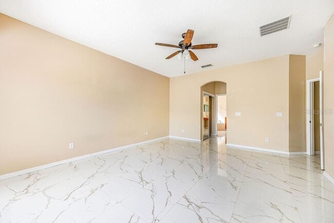 Building Photo - 5803 Cheshire Cove Terrace