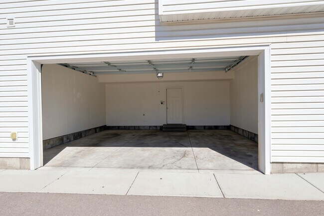 Building Photo - 51 W 440 N