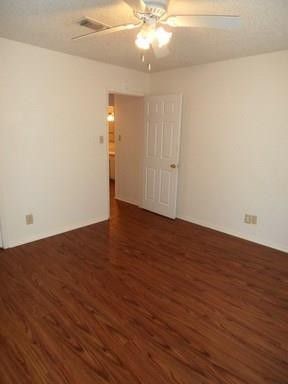 Building Photo - WON'T LAST. OFF HULEN. pet-friendly, 2BR/2...