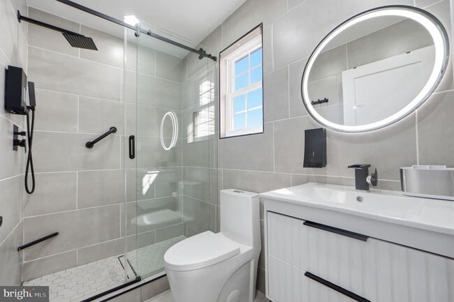 Building Photo - 6314 Barrs Ln