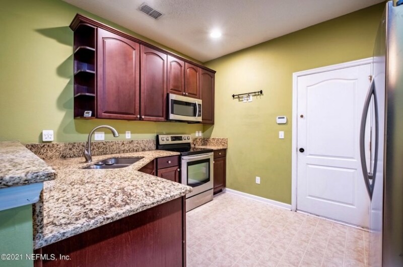 Building Photo - 12228 Black Walnut Ct