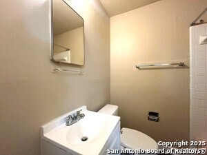 Building Photo - 103 Harwood Dr