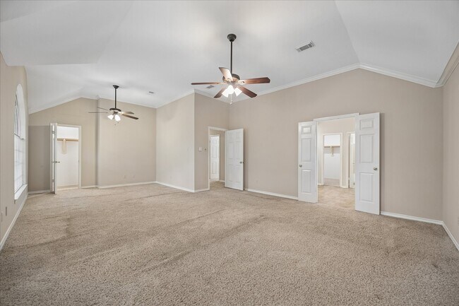 Building Photo - 16715 Colony Terrace Dr