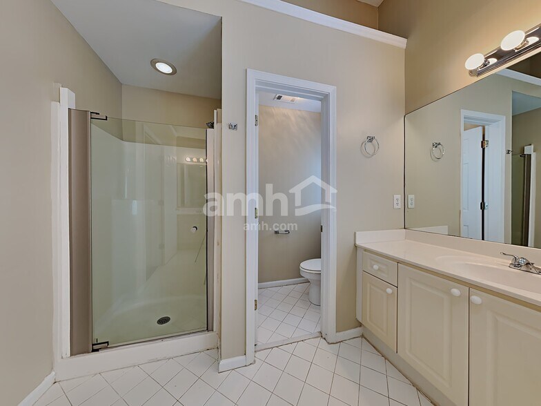 Building Photo - 4821 Thicket Path NW