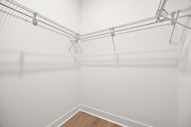 Building Photo - Tatnall West 8720 Landlord