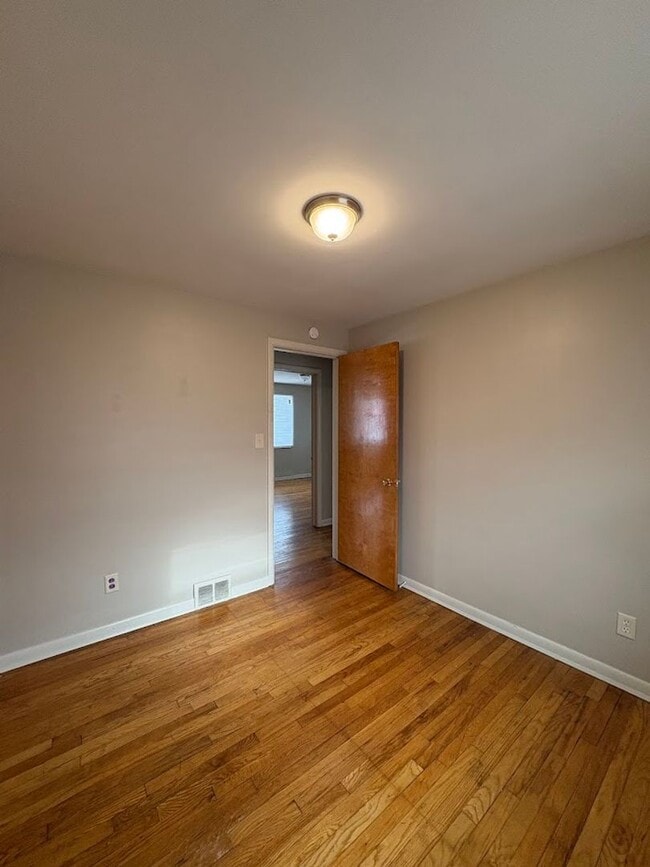 Building Photo - Three bedroom two bathroom single story home for rent