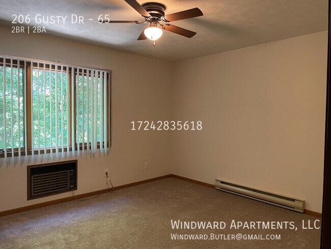 Building Photo - 206 Gusty Dr