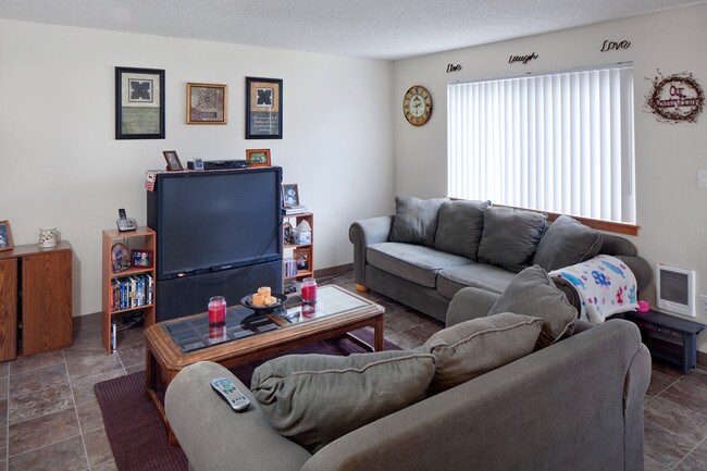 Building Photo - Parkside Village