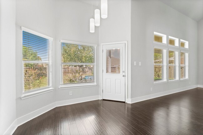 Building Photo - 622 Timberstand Ln