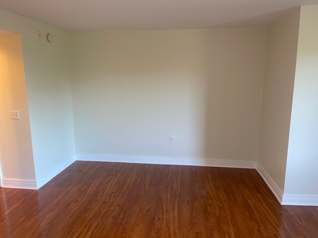 Nook for BR - 800 4th St SW