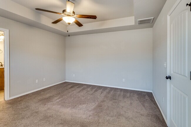 Building Photo - 1308 Heathrow Way