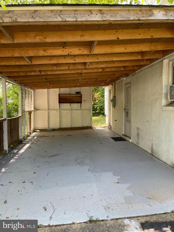 Building Photo - 14105 Robinson Ct