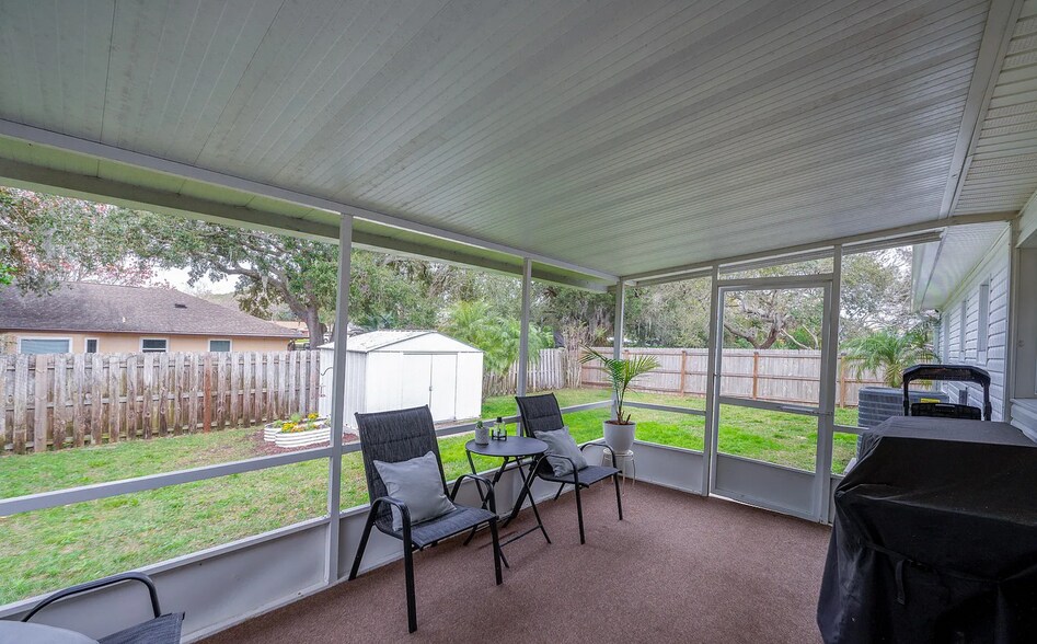 Building Photo - 1036 Tompkins Dr