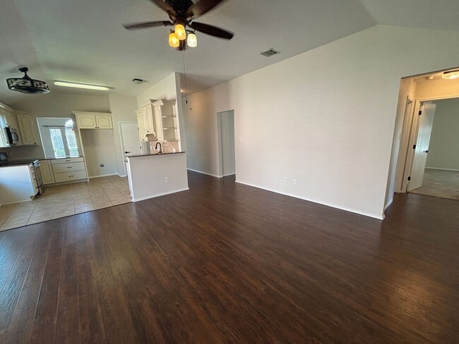 Building Photo - 4 BR/2BA | Updated Single Family Home | 2-Car Garage Parking | Fenced backyard