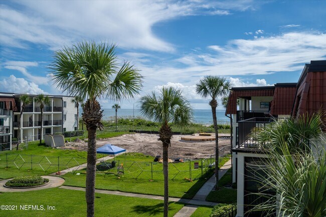 Building Photo - 2329 Costa Verde Blvd