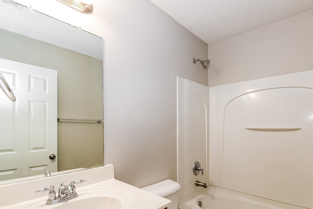 Building Photo - 1649 Cherry Creek Dr