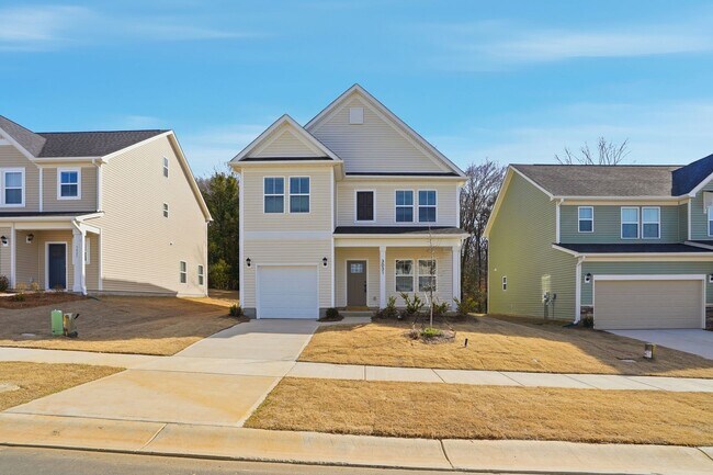 Building Photo - Brand New 4BR Home in The Pines at Paw Creek – Modern Design