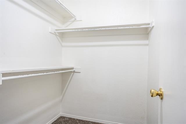 Building Photo - 362 S Stewart Ave