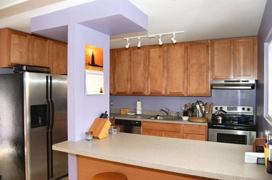 Building Photo - 1785 Hideaway Lane Dr