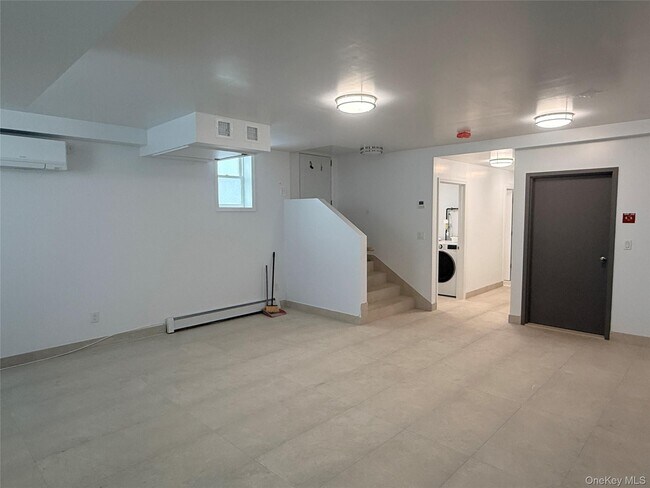 Building Photo - 48-23 44th St