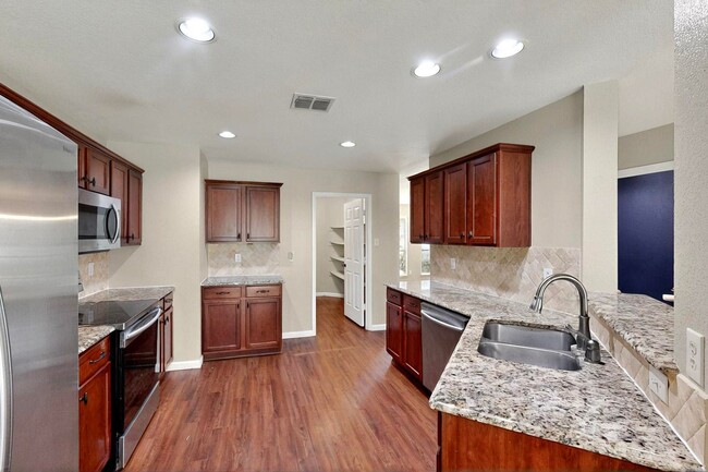 Building Photo - Spacious Family Home with Room to Grow