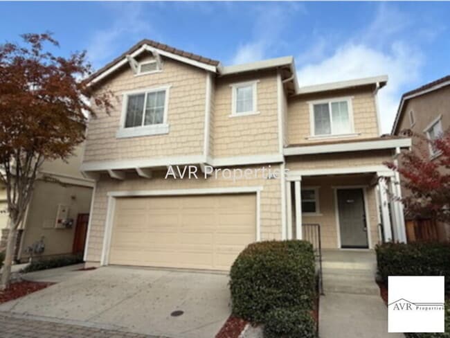 Primary Photo - Spacious home with a large open concept kitchen, dining and living room
