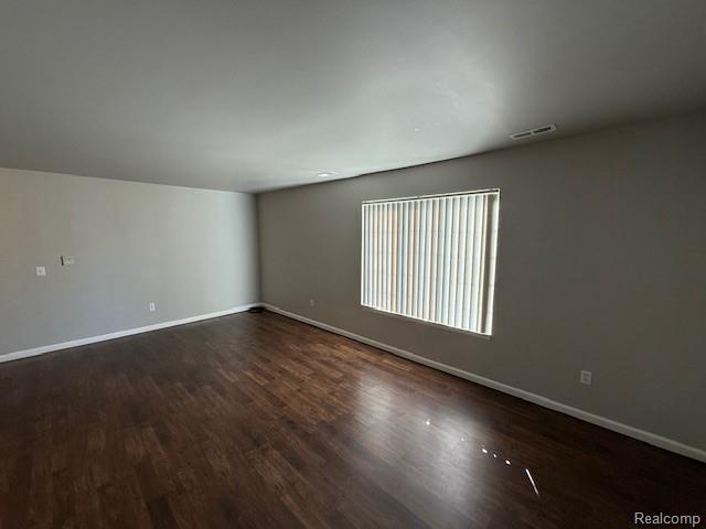 Building Photo - 43964 Freeway Dr