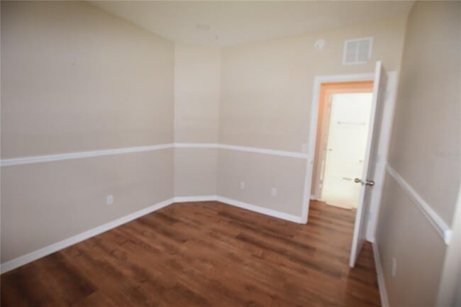 Building Photo - 1570 Scarlet Oak Loop