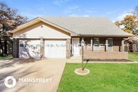 Building Photo - 3709 Chetwood Dr