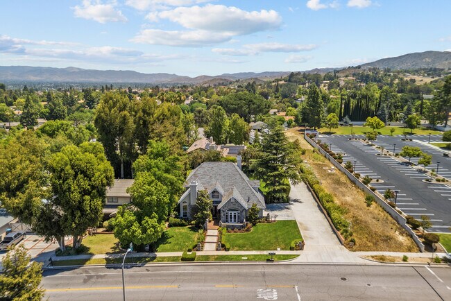 Building Photo - 618 Sinaloa Rd